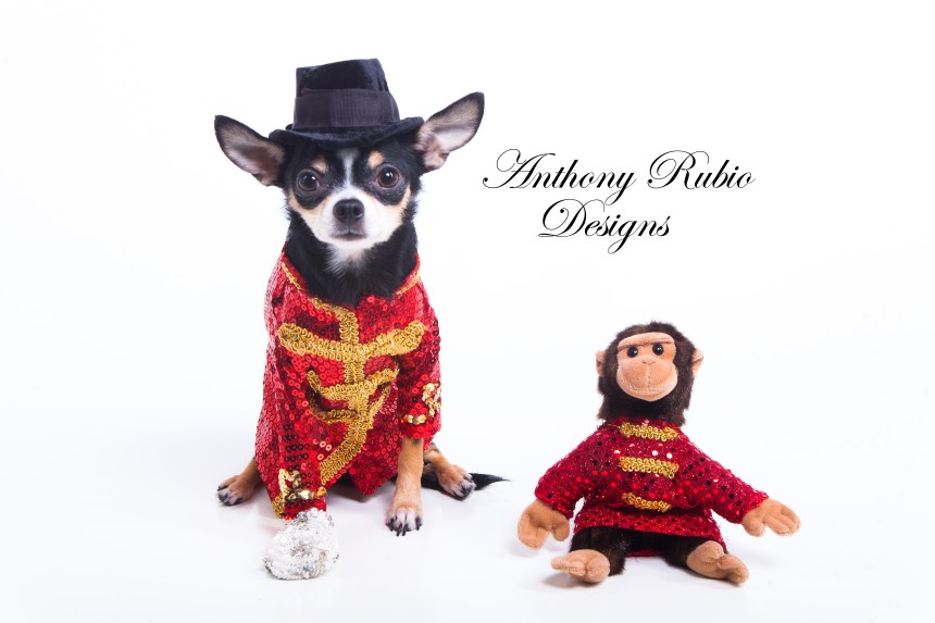 Bogie as Michael Jackson with Bubbles by Anthony Rubio Designs    (Photo by Yoni Levy)