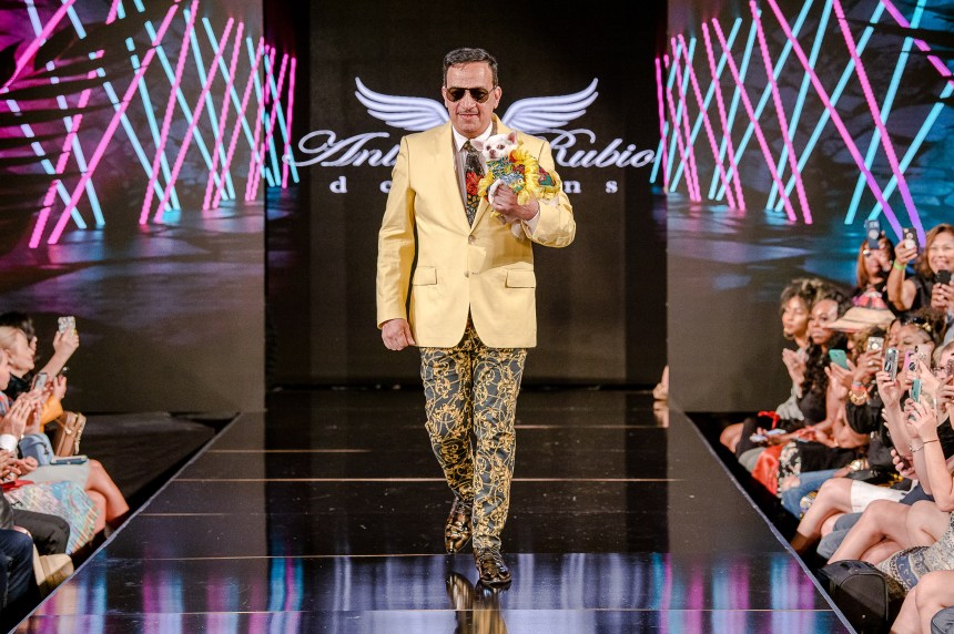 Anthony Rubio Women’s Wear and Canine Couture New York Fashion Week Photo by Johnathan Sutton of Prémium Paris