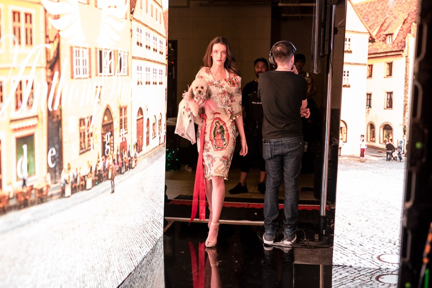 Anthony Rubio Women’s Wear and Canine Couture Los Angeles Fashion Week The Majestic Downtown Photo by Thierry Brouard of Prémium Paris