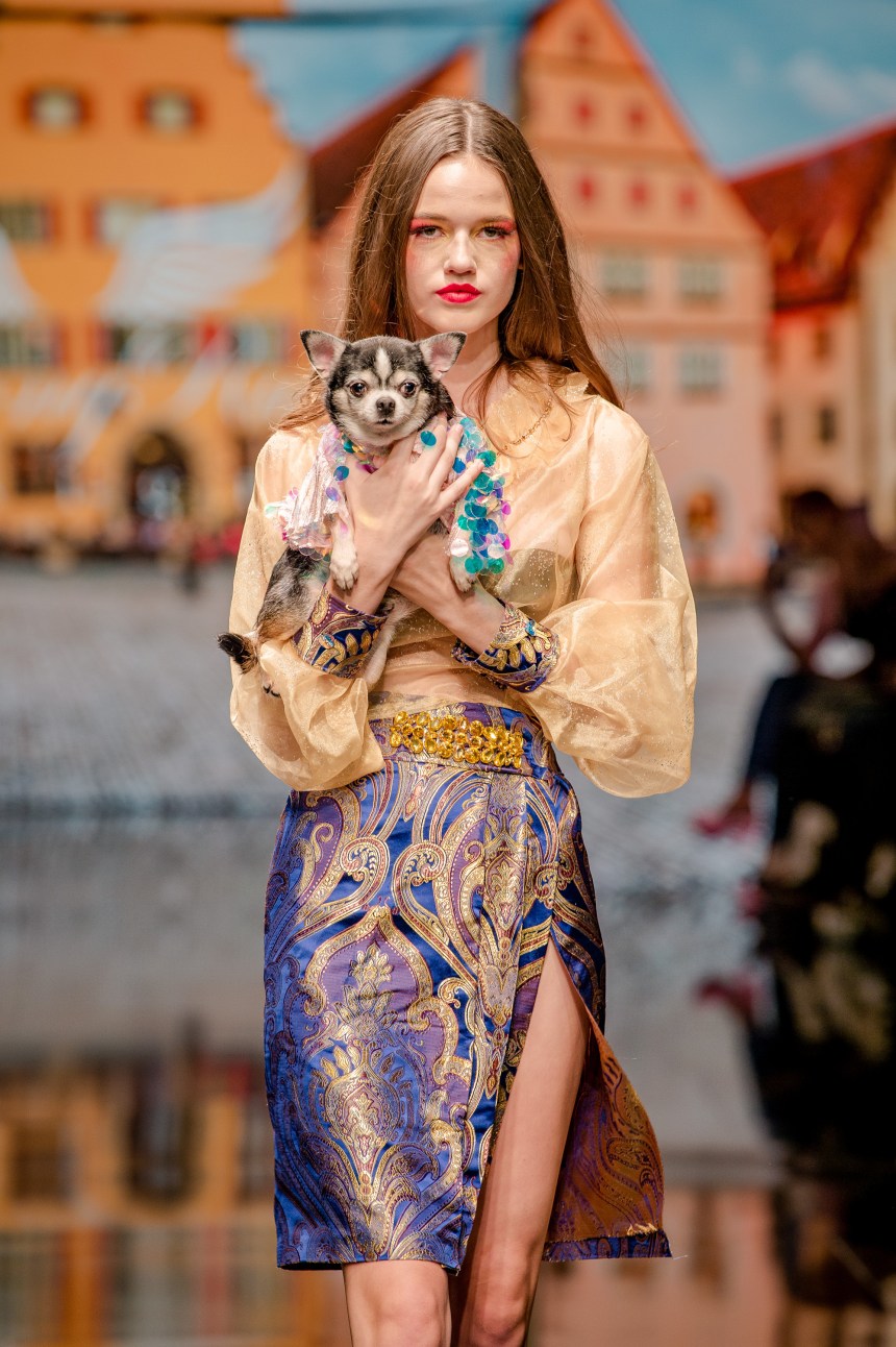 Anthony Rubio Women’s Wear and Canine Couture Los Angeles Fashion Week Photo by Johnathan Sutton of Prémium Paris