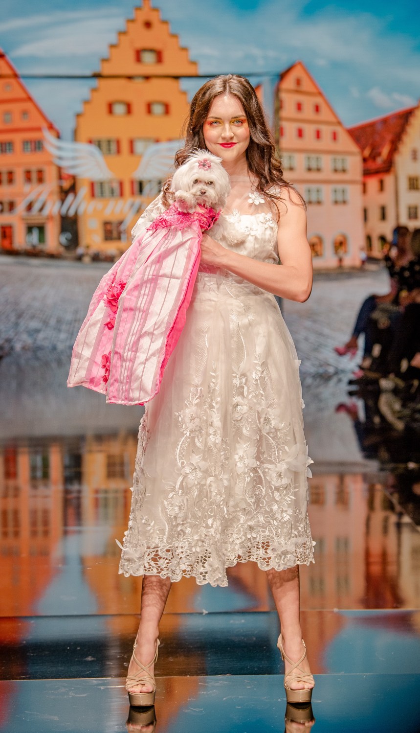Anthony Rubio Women’s Wear and Canine Couture Los Angeles Fashion Week Photo by Johnathan Sutton of Prémium Paris